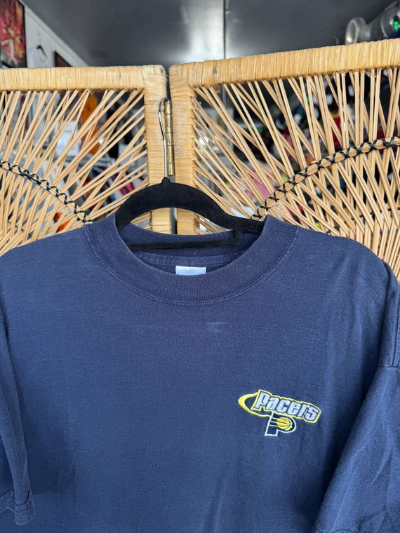Vintage Tultex Indiana Pacers NBA Embroidered Heavyweight Navy Blue T-Shirt Size X-Large XL