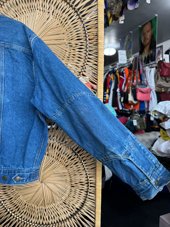 Vintage Calvin Klein Medium Wash Blue Denim Jacket Size X-Large XL