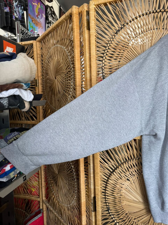 Vtg Walt Disney Studios Winnie The Pooh "All The Woods A Stage!" Grey Crewneck Sweatshirt Size XXL