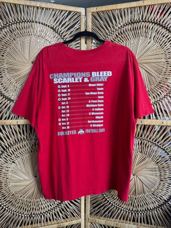 Vintage Y2K 2005 Ohio State University OSU Buckeyes Football  "You Win With People" Red T-Shirt Size Large
