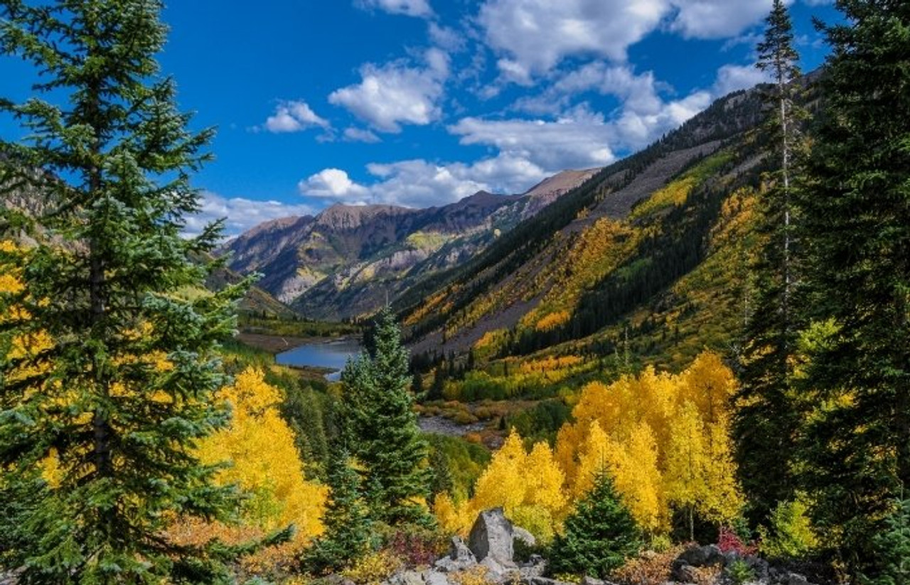 Where are the Best Fall Hikes For Families?