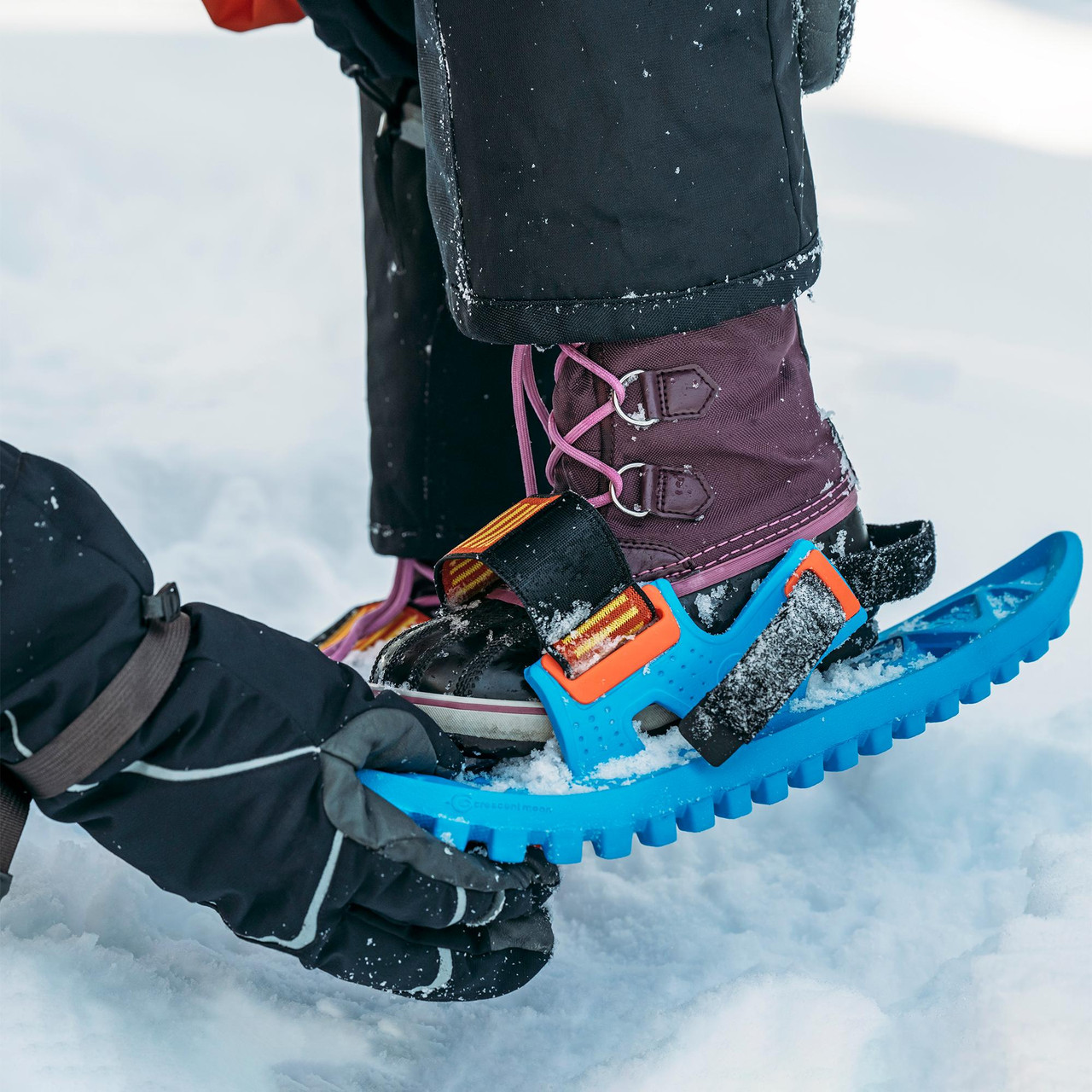Kids Snowshoe - Volt Green Youth Snowshoes - Crescent Moon