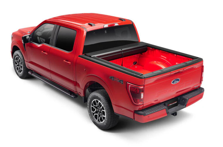 Roll-N-Lock M-Series XT Truck Bed Cover | 2022-2026 Toyota Tundra
