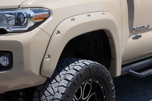 Rough Country Flat Black Pocket Style Fender Flares | 2023-2016 Toyota Tacoma (F-T11621) Rough Country Flat Black Pocket Style Fender Flares | 2023-2016 Toyota Tacoma (F-T11621)