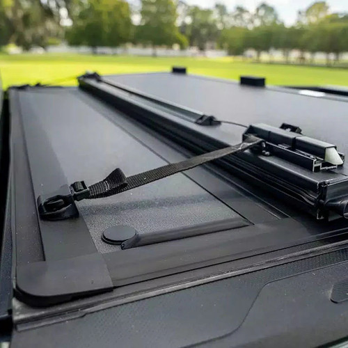 BAK Industries BAKFlip MX4 Tonneau Cover | 2022-2026 Toyota Tundra