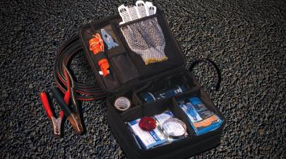 Toyota OEM Emergency Assistance Kit | Universal (PT42000130)