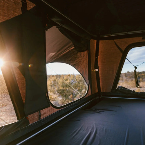 ROAM Adventure Co. The Rambler Hardshell Rooftop Tent | Universal