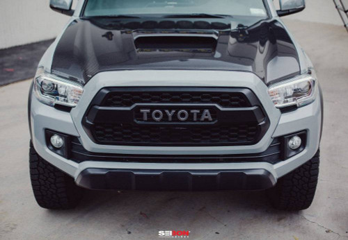Seibon TR-Style Carbon Fiber Hood  - 2023-2016 Toyota Tacoma (HD18TYTA-TR)