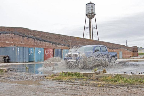 Rough Country 3.0" Lift Kit | 2023-2016 Toyota Tacoma