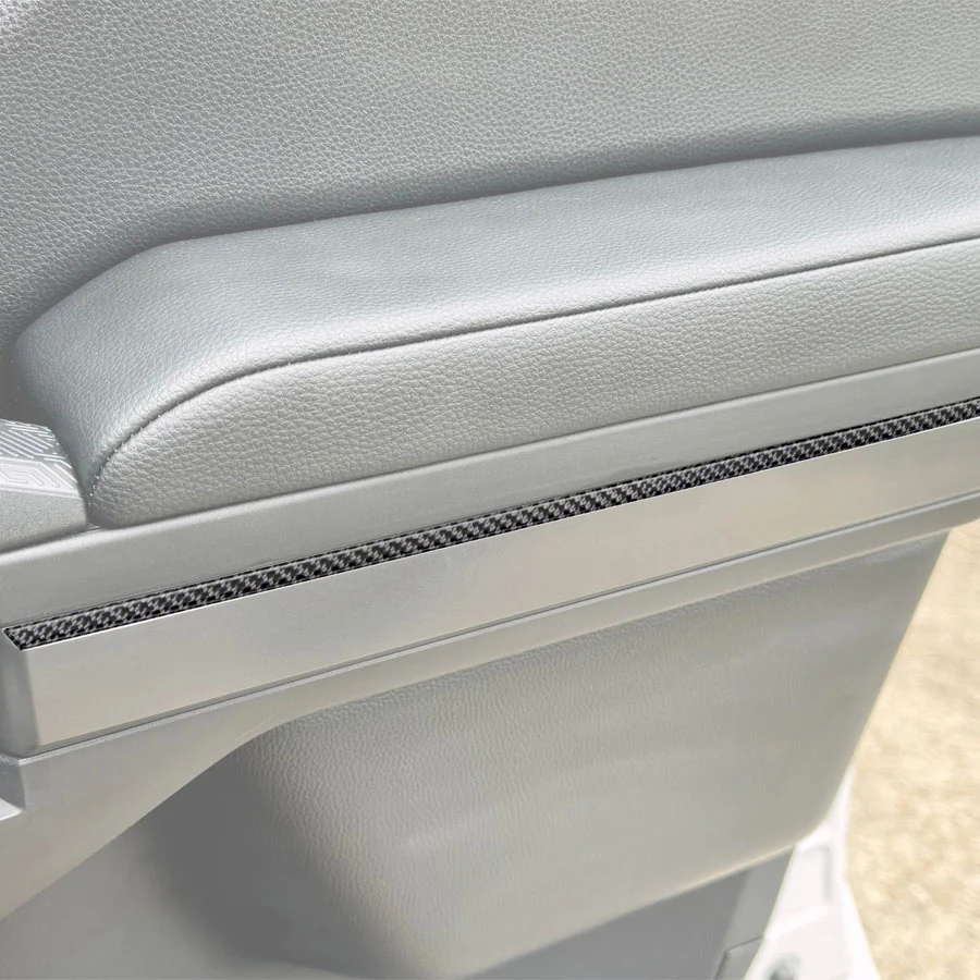 TOYOTA 95Tacoma グレー 車用アームレスト Tufskinz Side Door Armrest Lower Line Accent Trim | 2024-2026