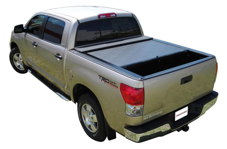 &　TUNDRA ROLL-N-LOCK トノカバー Roll-N-Lock M-Series Truck Bed Cover | 2022-2026 Toyota Tundra