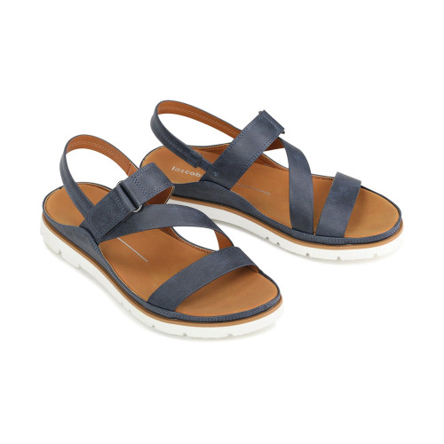 Ashli-navy
