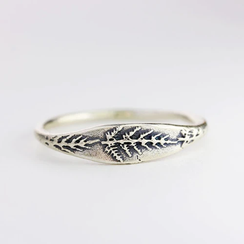 Fern ring-bronze