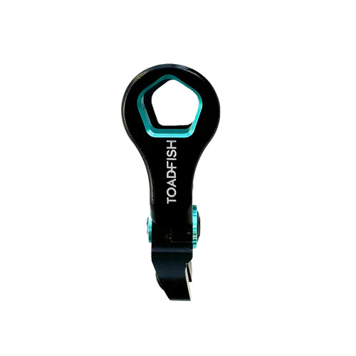 FISHING LINE NIPPERS + RETRACTABLE LANYARD