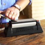 ACCUSHARP  Tri-Stone Delux Sharpening system