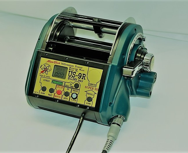 Miya Epoch Electric Teaser Reel SUS-9 HDR Type 1 C-6 Corded Remote