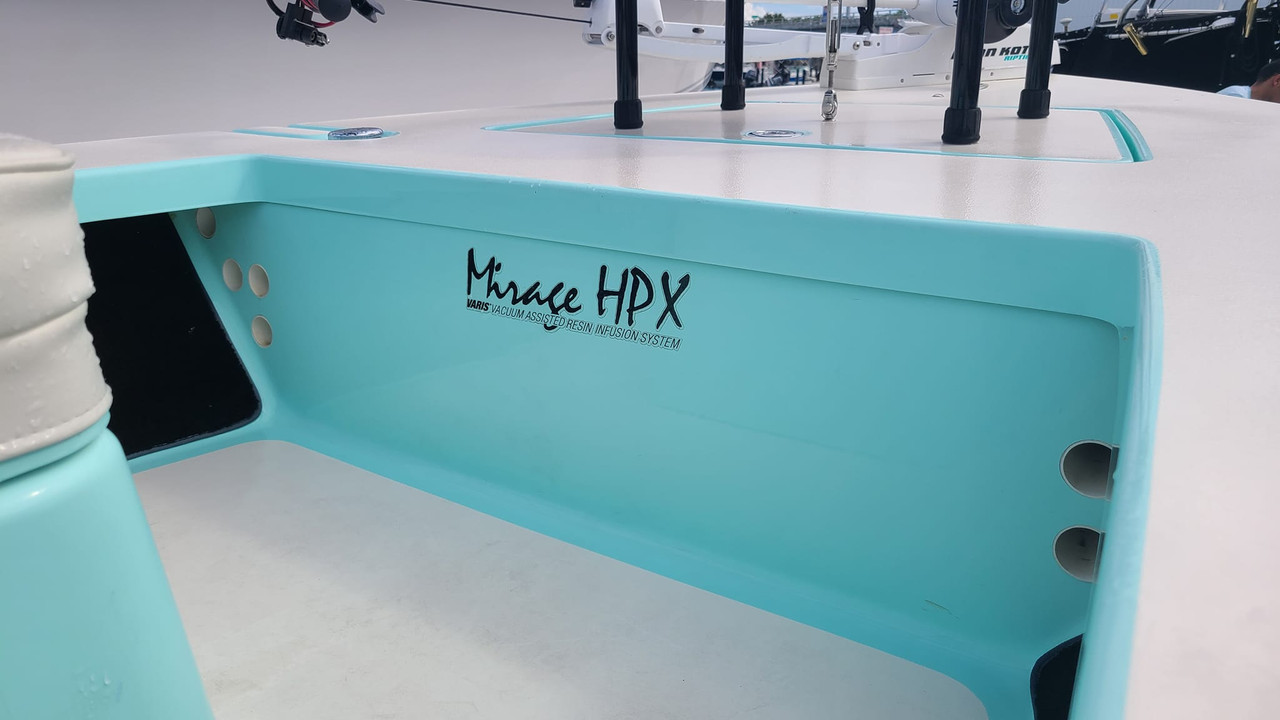 Maverick Flats Boat 17ft HPX-V - SOLD