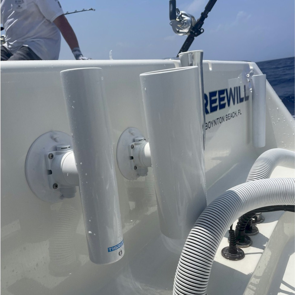 Tigress 2" Portable Pitch Bait Tube