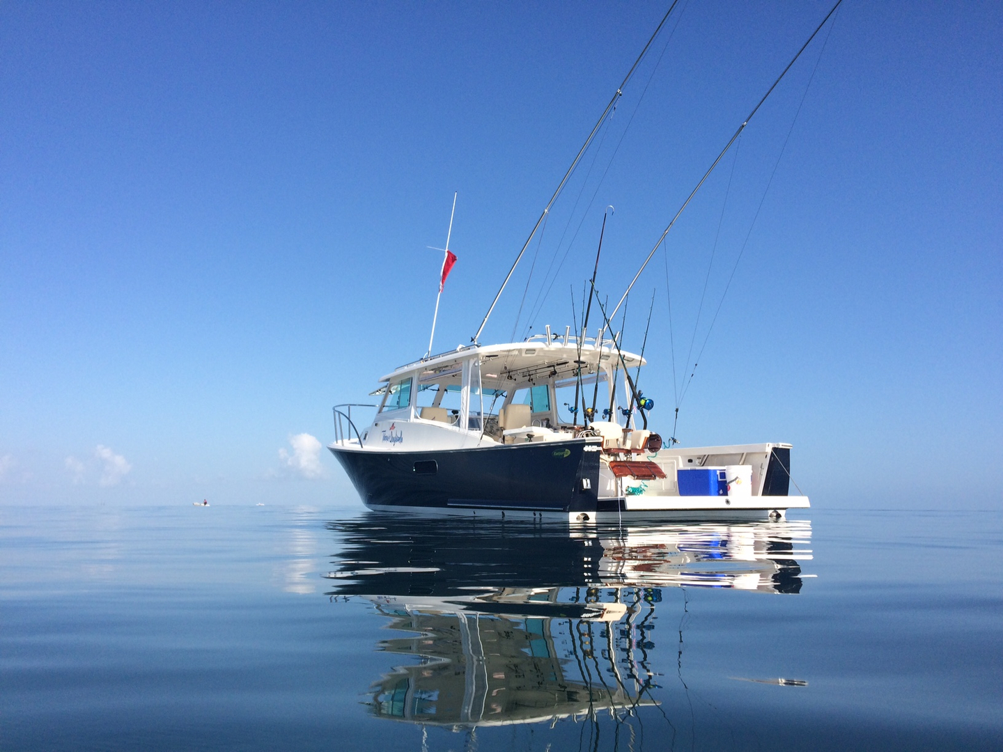 Eastport Yachts - Chesapeake Bay Style Fishing and Picnic Boats