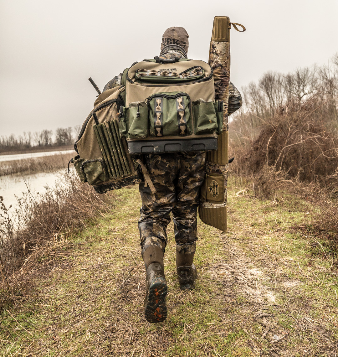 Lucky 4 Slot Motion Backpack Lucky Duck Decoys
