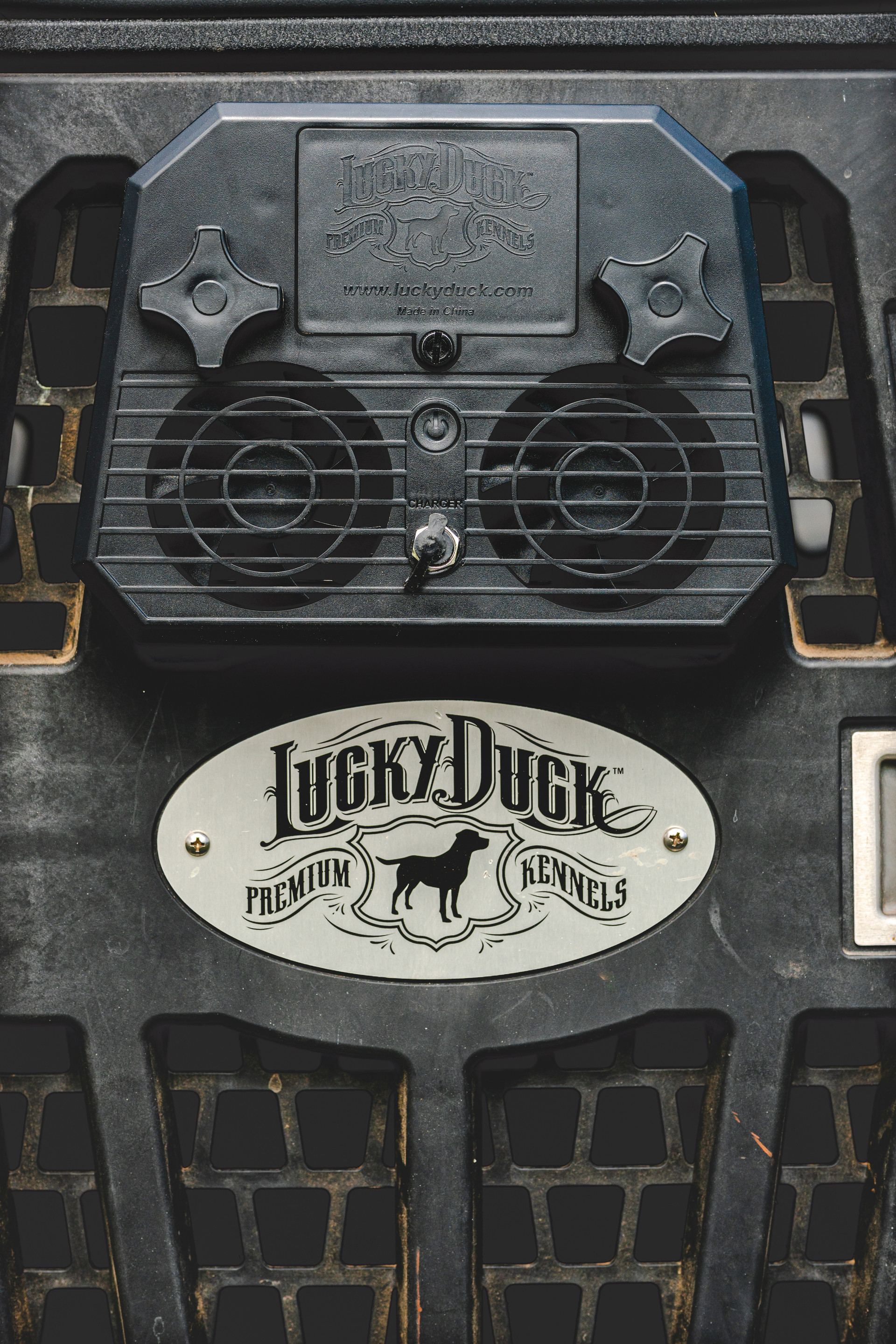Kennel Fan Lucky Duck Premium Kennels