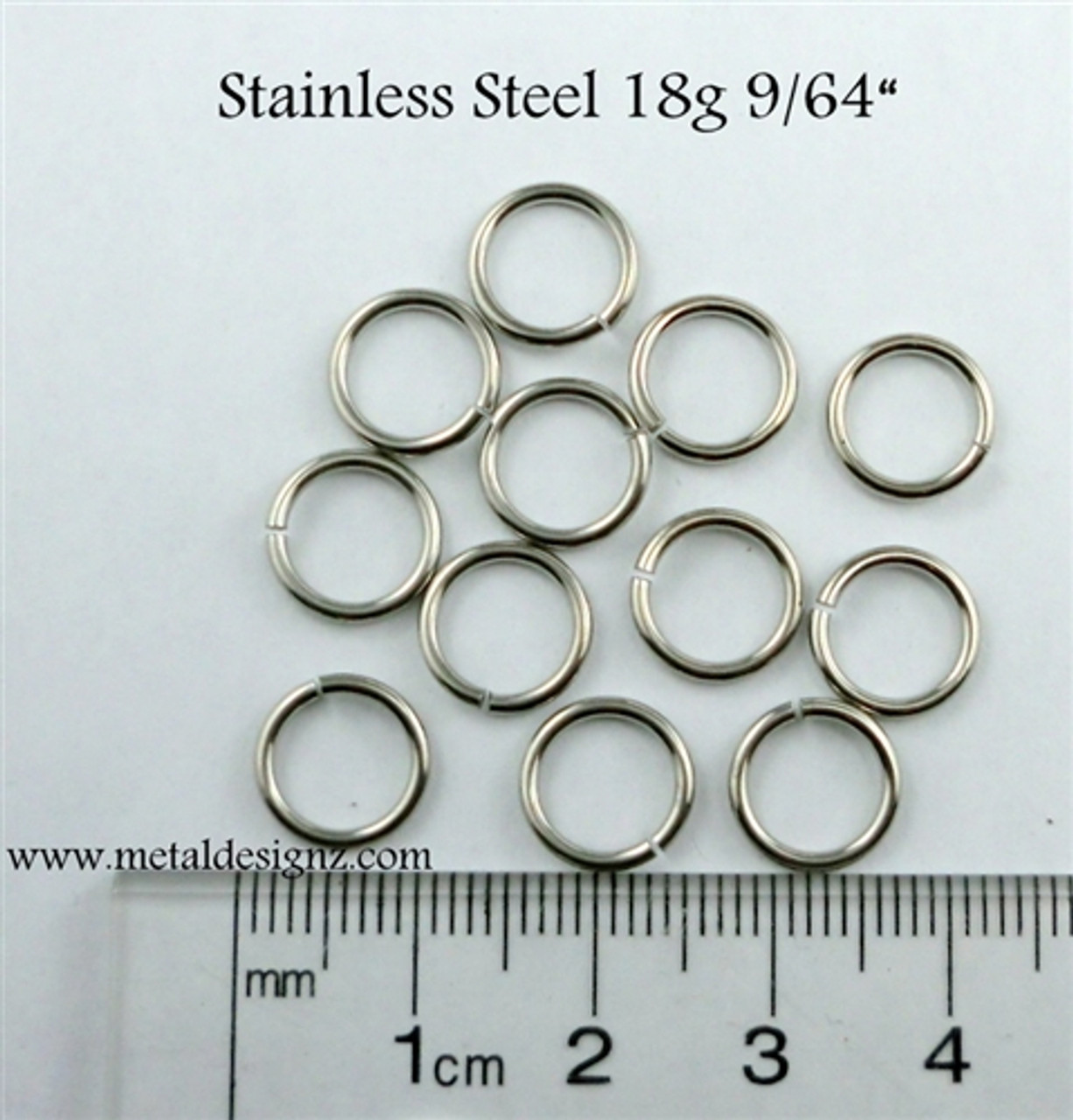 Stainless Steel Jump Rings 18 Gauge 9/64 id. - Metal Designz