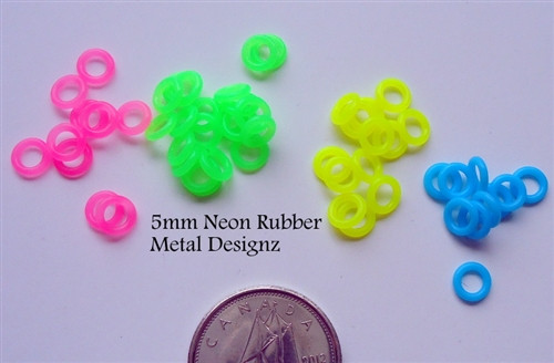 Neon Rubber Jump Rings - 5 mm