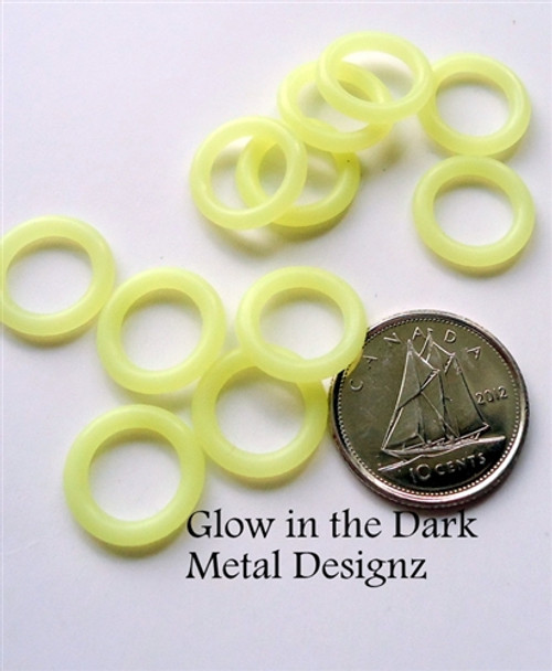 Glow Rubber Jump Rings - 12 mm