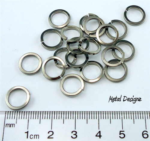 Square Wire Stainless Steel Jump Rings 16 gauge 5/16