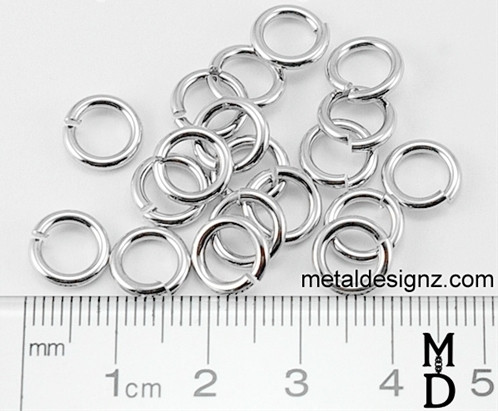 Stainless Steel 7mm I.D. 16 Gauge Jump Rings, 1/4 oz (~26 rings) –  Beaducation