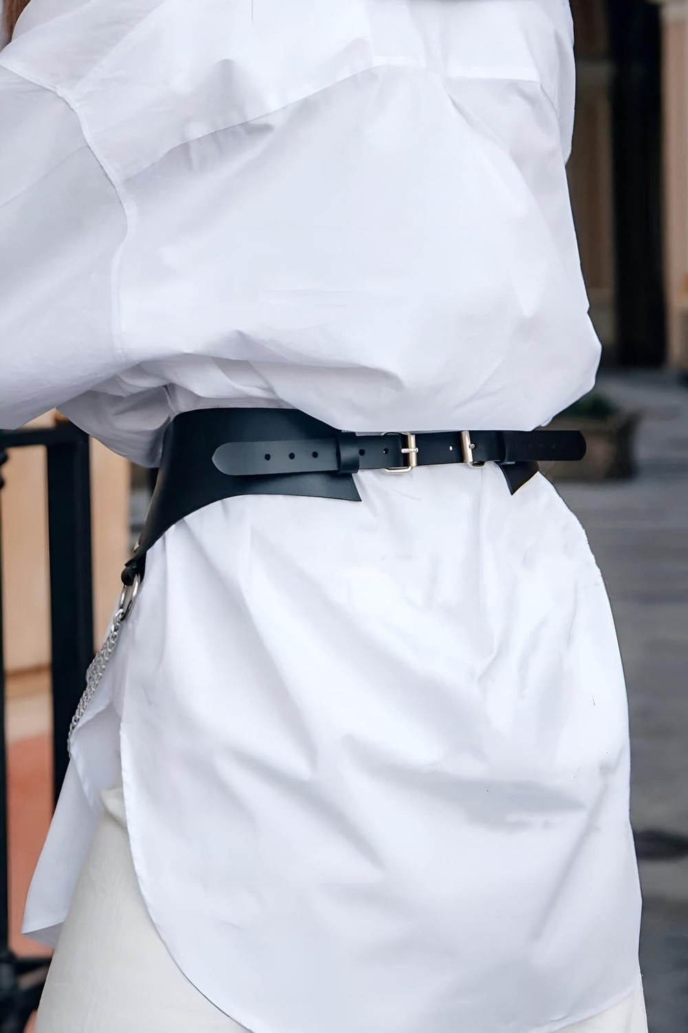 Comfortable Erotic Leather Harness for Fashionable Wear