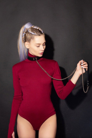 Women's Chain Black Long Leash