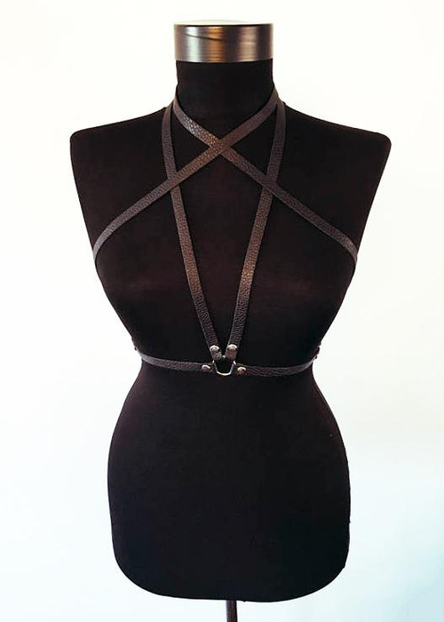 Stylish Look Body Harness for Public Events