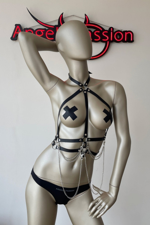 Stylish Erotic Thigh Harness in Luxurious Leather