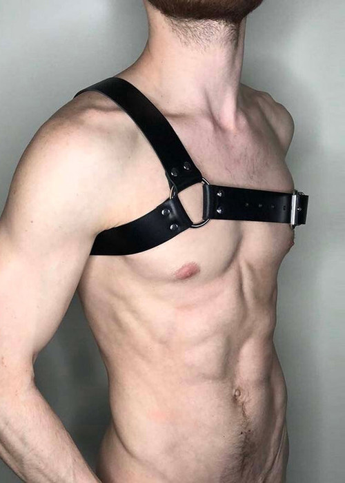 Ergonomic Slave Chest Harness for Public Events