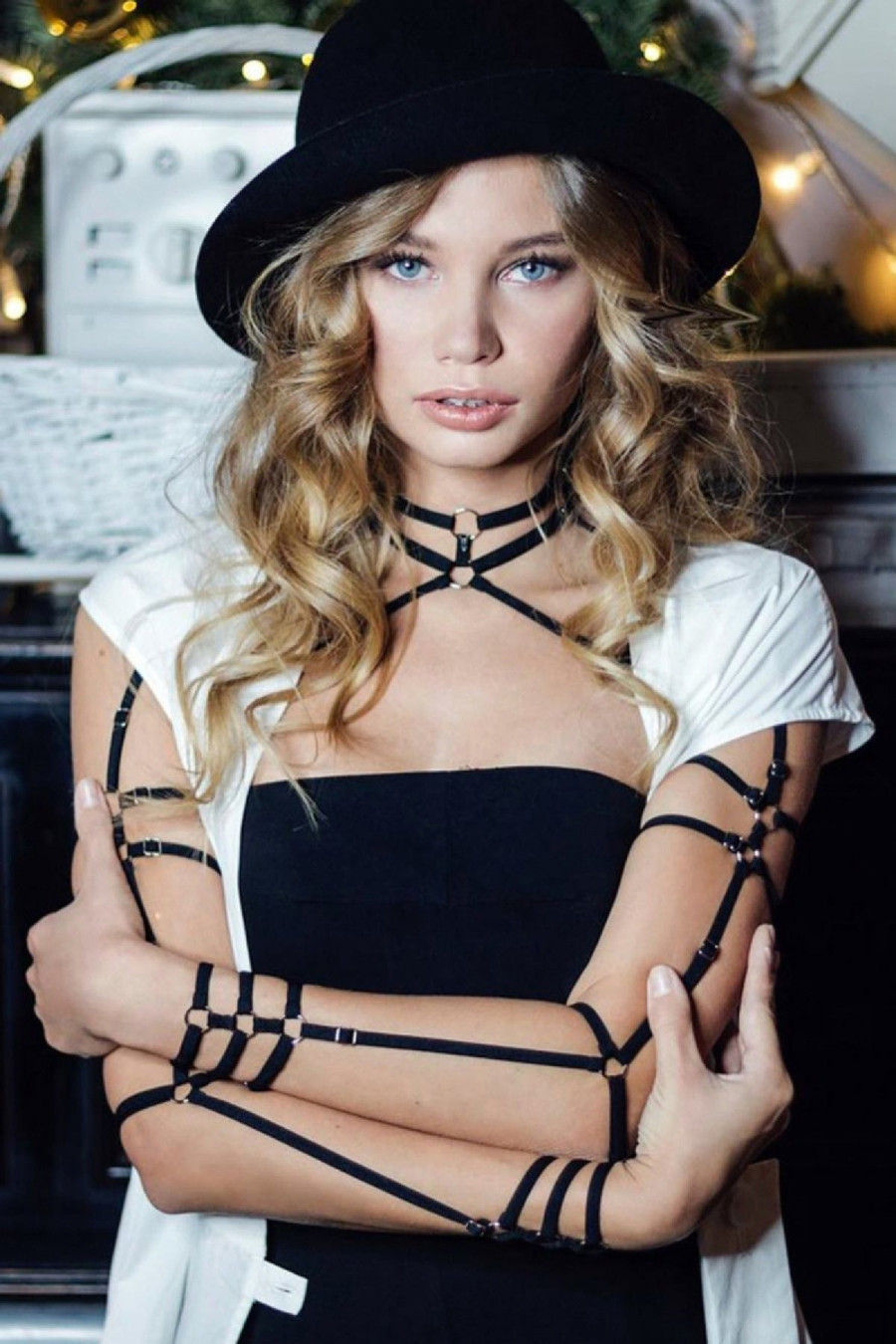 Exquisite Erotic Bondage Harness for Parties
