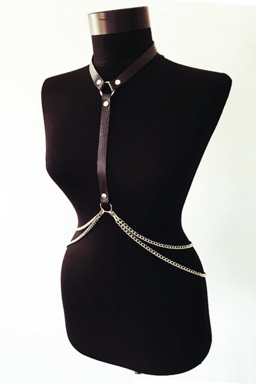Stylish Look Chest Harness with Ring and Chain
