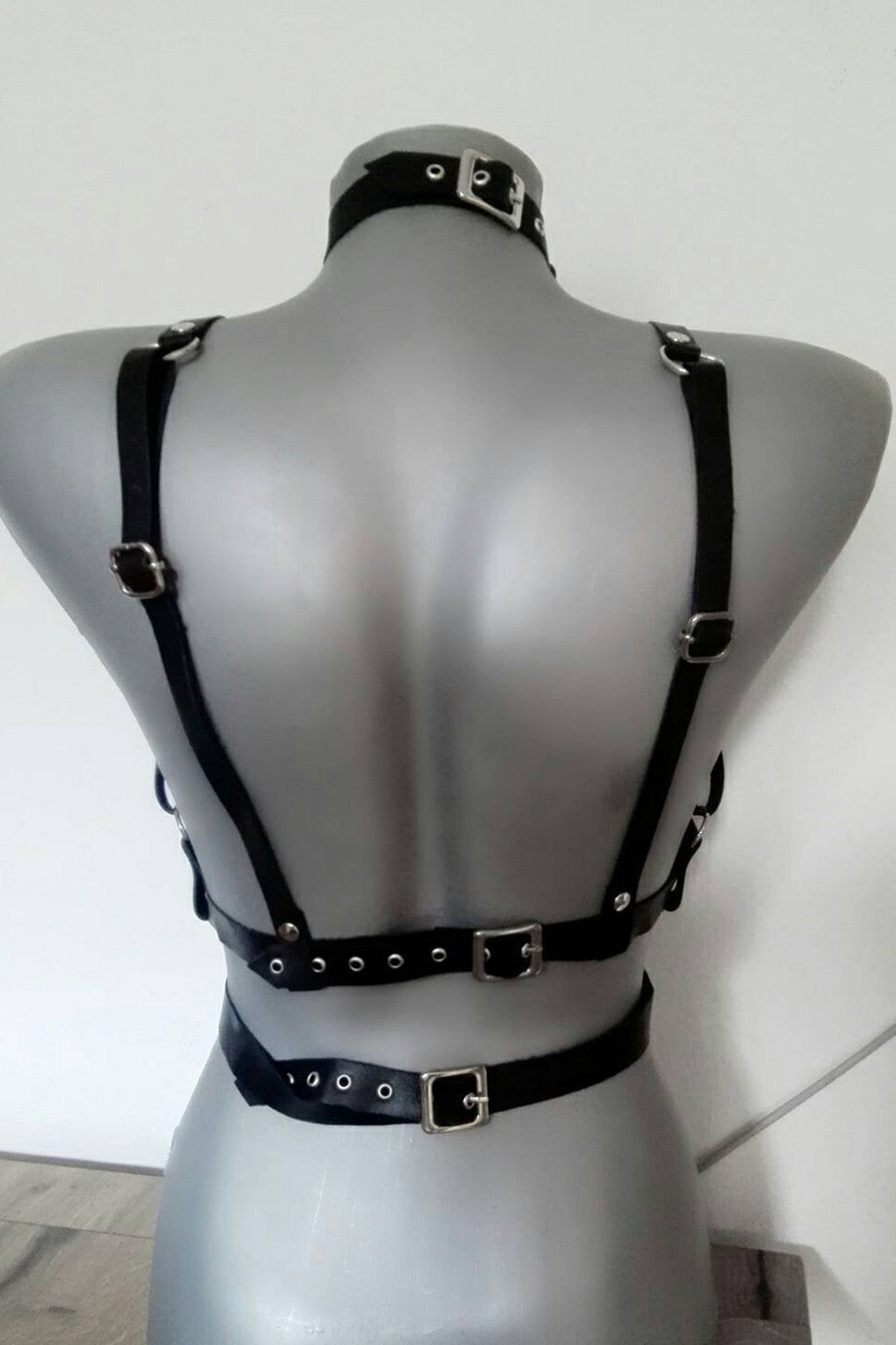 Comfortable Kinky Chest Harness for Fashionable Wear