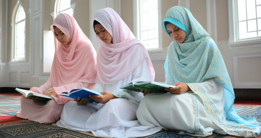 Women in Islam Exploring Historical and Modern Perspectives on Rights Roles and Empowerment