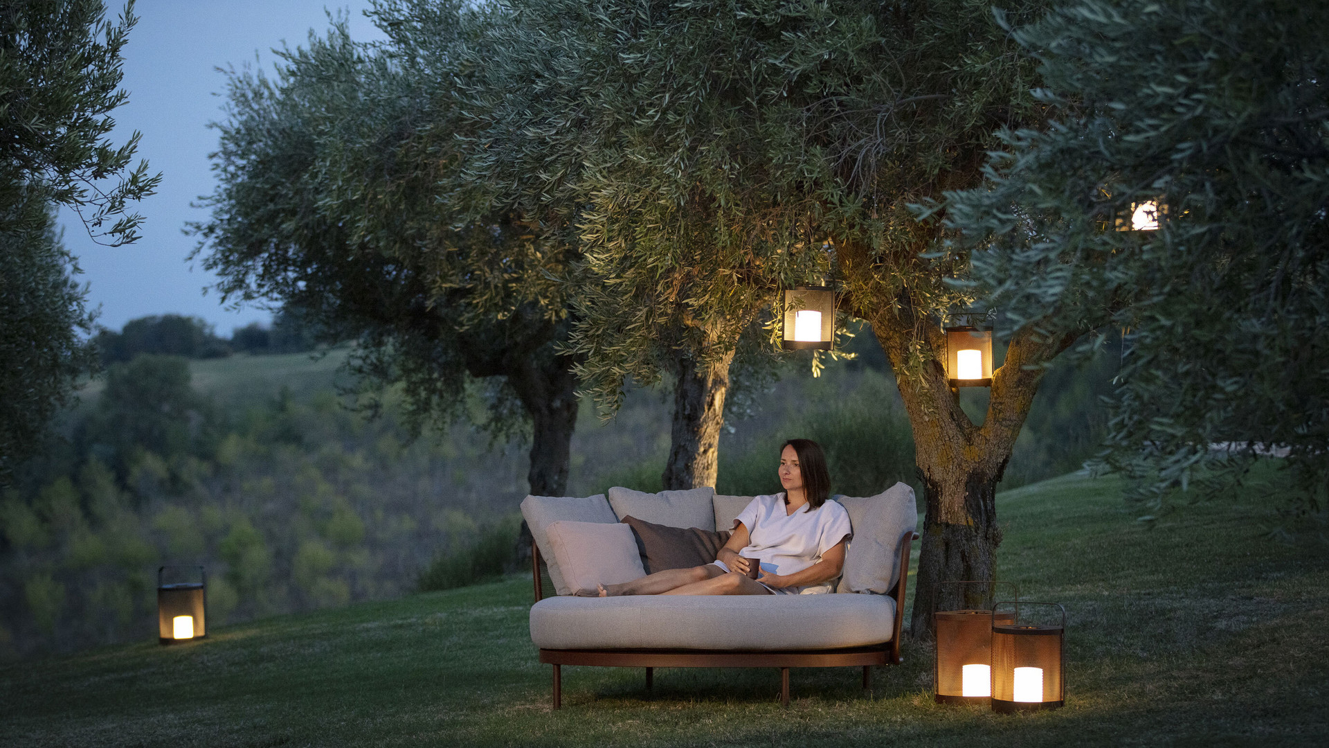 Outdoor Decor & Accessories