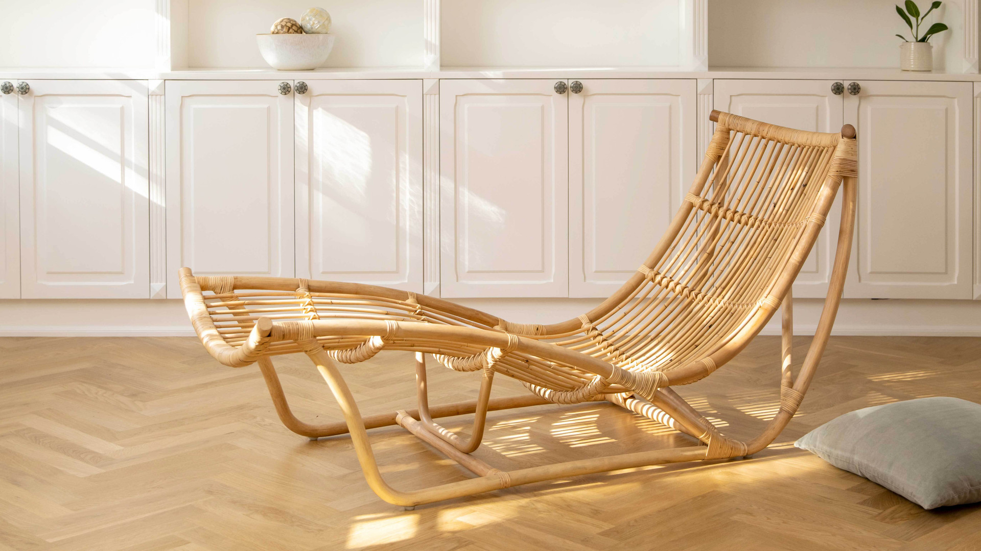 Chaise Lounges