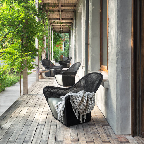 Manta Lounge Chair Outdoor