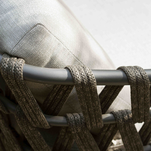 Leo Lounge Chair w/Sunbrella Savane Zinc Cushions