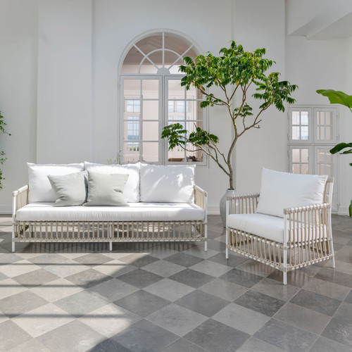 Caroline Lounge Chair Exterior