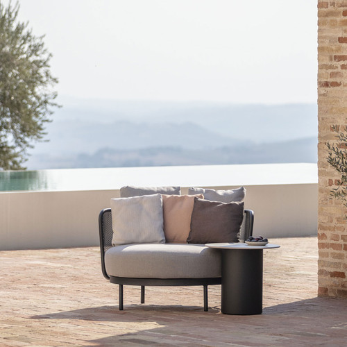 Baza Lounge Chair
