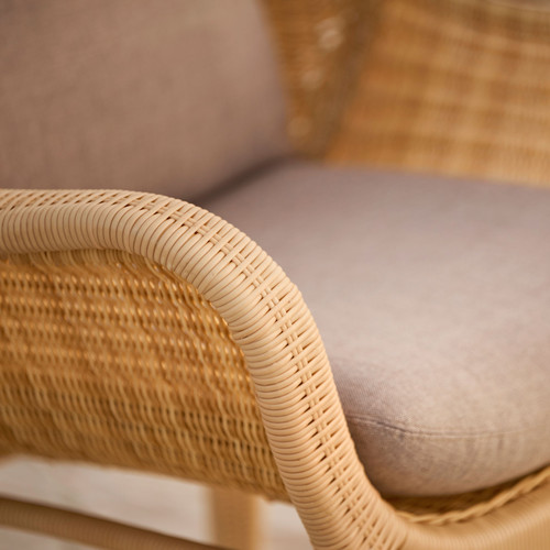 Nanna Ditzel Madame Chair Exterior