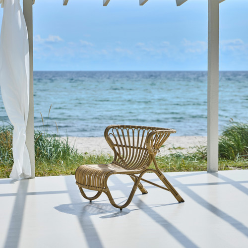 Viggo Boesen Fox Chair Exterior