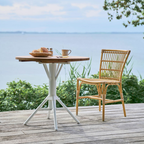 Nicole Cafe 31.5" Round Table Nicole Cafe 31.5" Round Table