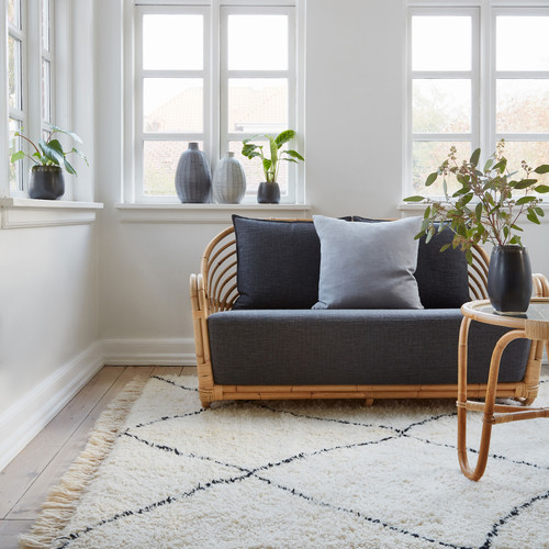 Arne Jacobsen Charlottenborg 2-Seater Sofa Arne Jacobsen Charlottenborg 2-Seater Sofa