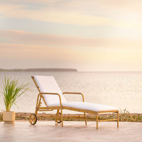 Josephine Sunbed Exterior